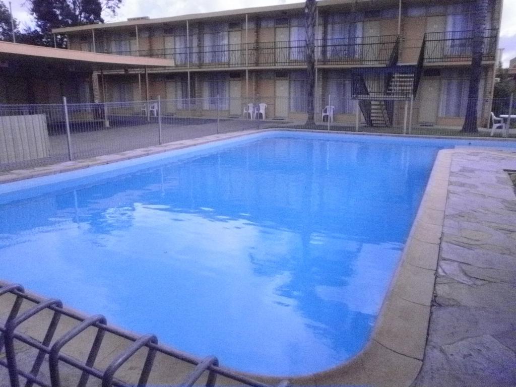 Karama Motor Inn Mildura Exteriör bild
